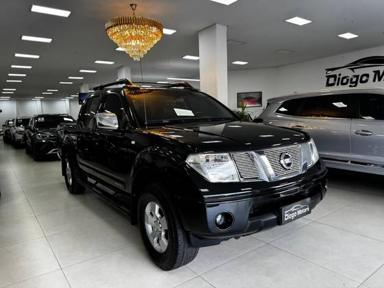 NISSAN FRONTIER 2.5 LE 4X4 CD TURBO ELETRONIC DIESEL 4P MANUAL